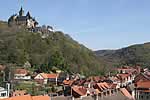 Blick vom Kirchturm zum Werniger&ouml;der Schloss